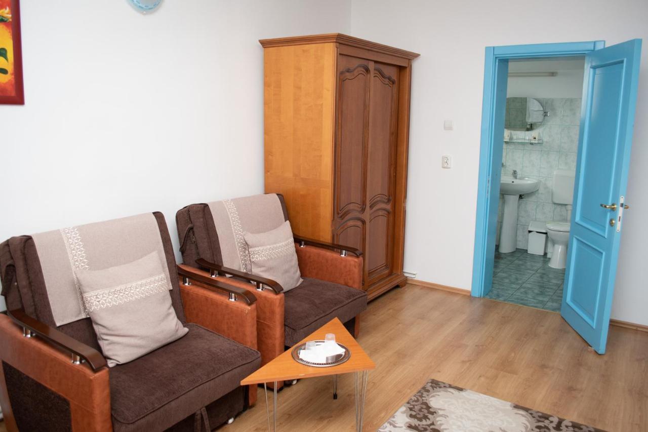 Motel Via Targu Mures Cristesti  Exterior foto