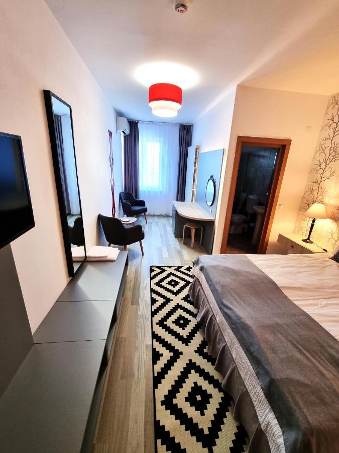 Motel Via Targu Mures Cristesti  Exterior foto